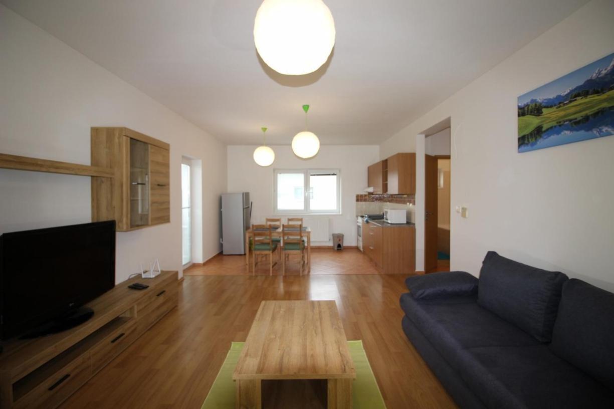 Apartman 502 Ruzindol Екстер'єр фото